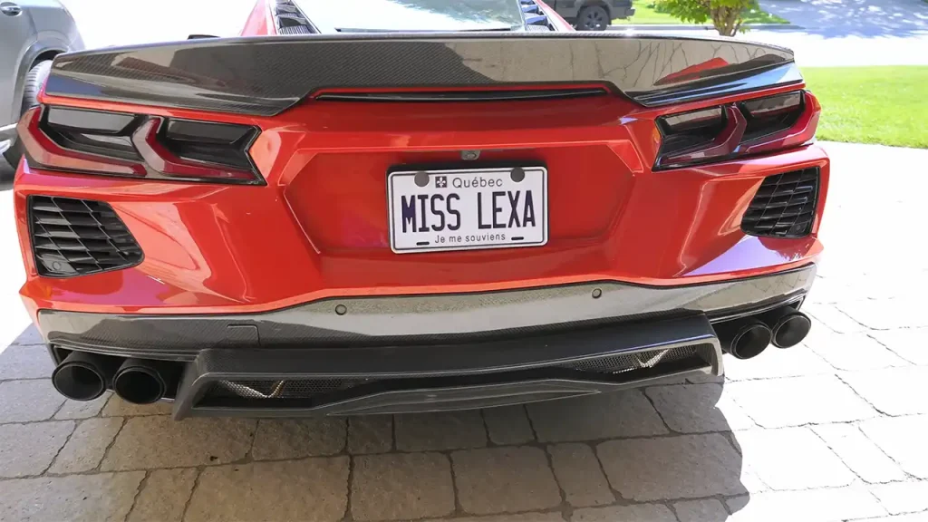 MIss lexa car