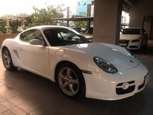 Porsche Cayman S: Bachchan
