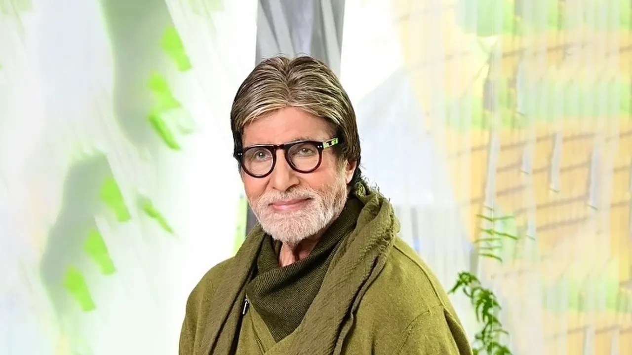 Amitabh Bachchan Height, Biography, Age, Wife, Family, Caste & More